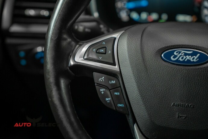 ford-mondeo-diesel-2015-big-26