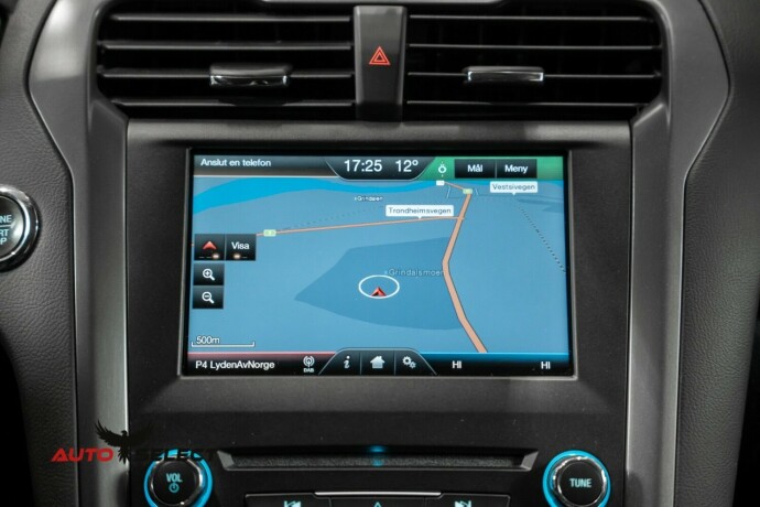 ford-mondeo-diesel-2015-big-32