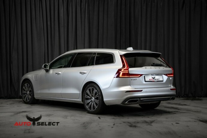 volvo-v60-elektrisitetbensin-2021-big-8