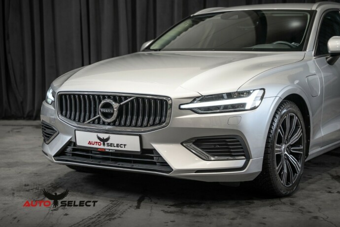 volvo-v60-elektrisitetbensin-2021-big-6