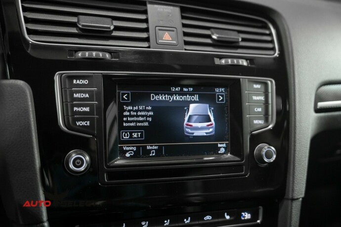 volkswagen-golf-diesel-2014-big-40