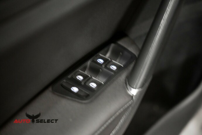 volkswagen-golf-diesel-2014-big-20