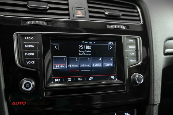 volkswagen-golf-diesel-2014-big-34