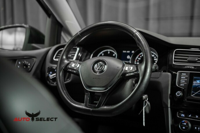 volkswagen-golf-diesel-2014-big-24