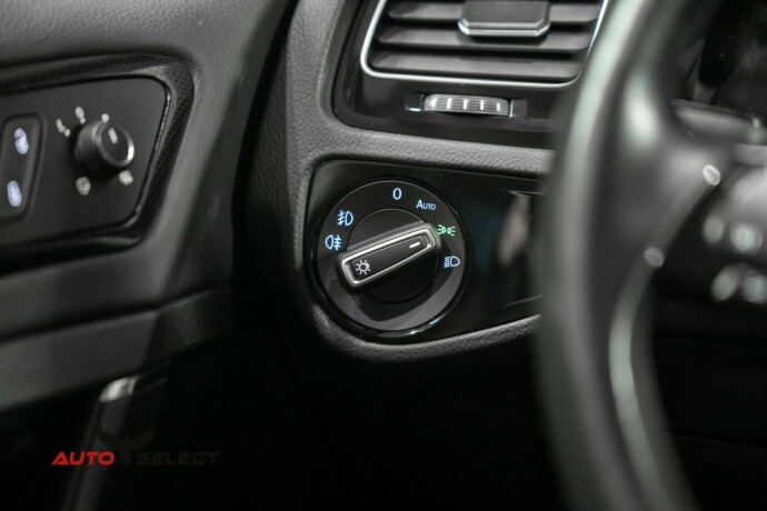 volkswagen-golf-diesel-2014-big-26