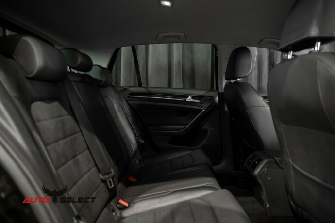 volkswagen-golf-diesel-2014-big-13