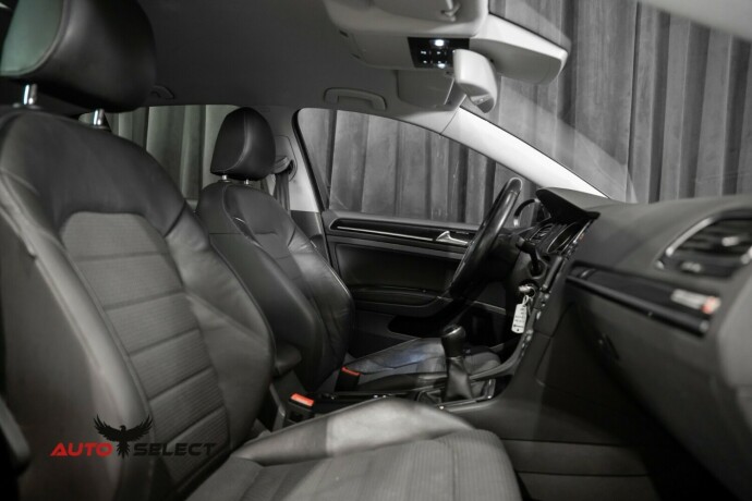 volkswagen-golf-diesel-2014-big-18