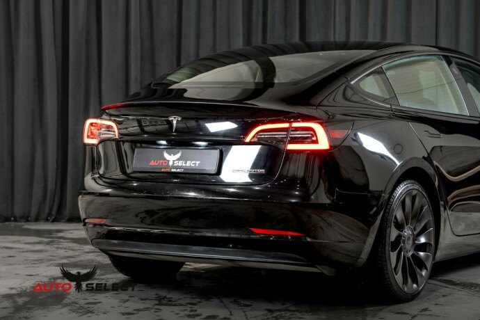 tesla-model-3-elektrisitet-2023-big-12
