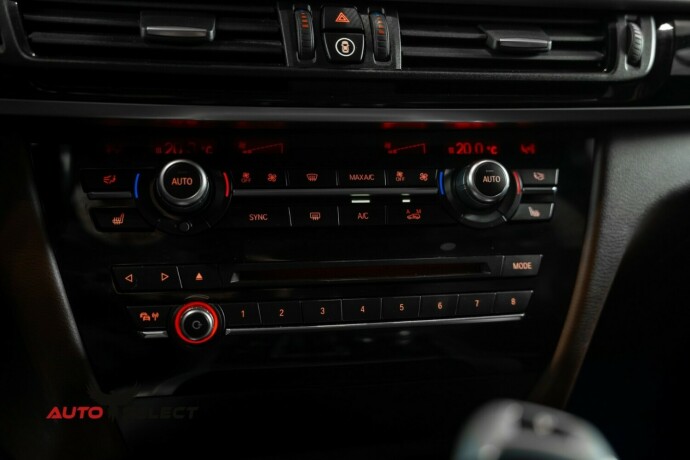 bmw-x5-elektrisitetbensin-2016-big-40