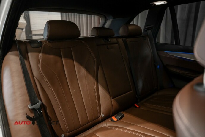 bmw-x5-elektrisitetbensin-2016-big-17