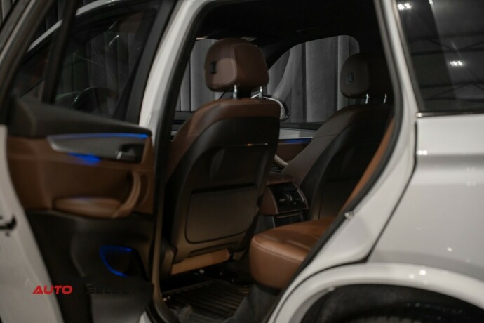 bmw-x5-elektrisitetbensin-2016-big-18