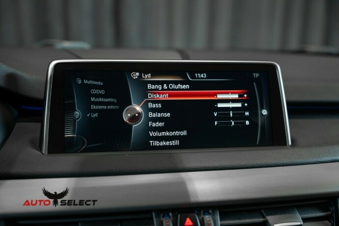 bmw-x5-elektrisitetbensin-2016-big-47