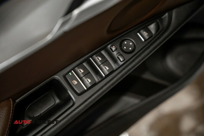 bmw-x5-elektrisitetbensin-2016-big-25