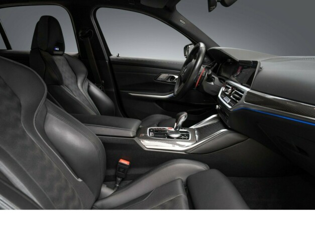 bmw-m3-bensin-2021-big-34