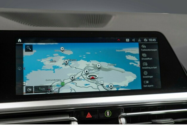 bmw-m3-bensin-2021-big-26