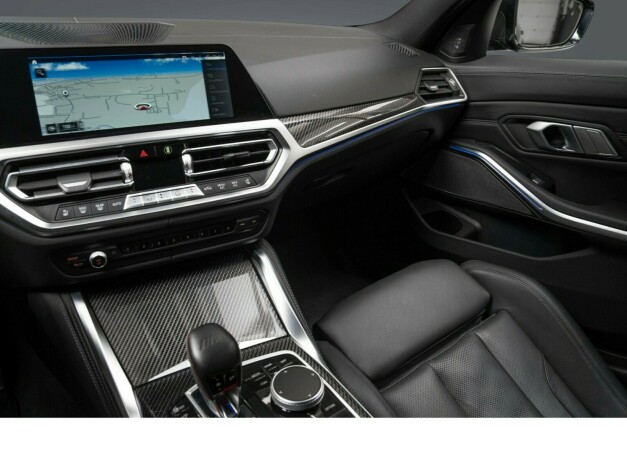 bmw-m3-bensin-2021-big-23