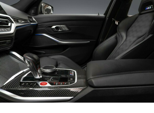 bmw-m3-bensin-2021-big-36