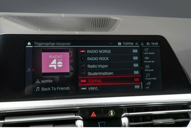 bmw-m3-bensin-2021-big-29