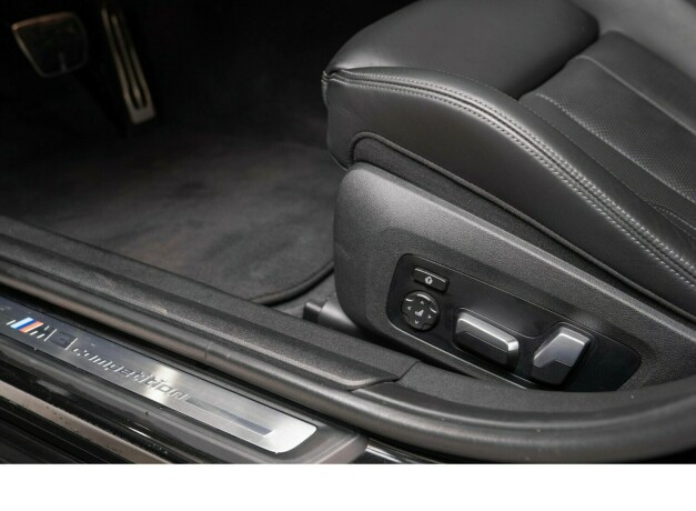 bmw-m3-bensin-2021-big-33