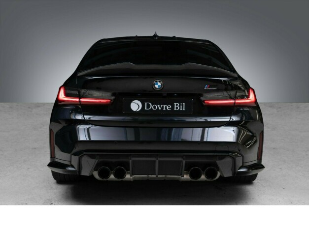 bmw-m3-bensin-2021-big-17