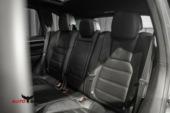 porsche-cayenne-elektrisitetbensin-2016-big-26