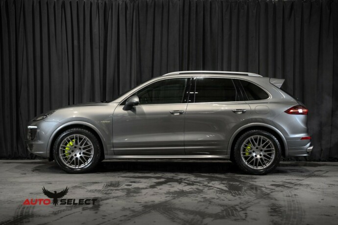 porsche-cayenne-elektrisitetbensin-2016-big-8
