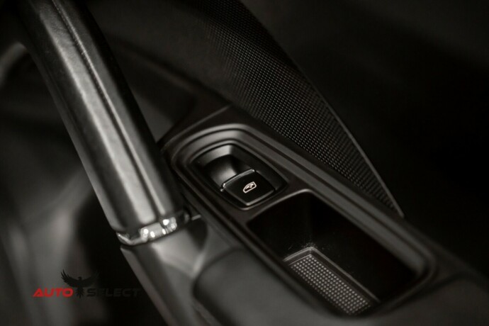 porsche-cayenne-elektrisitetbensin-2016-big-29