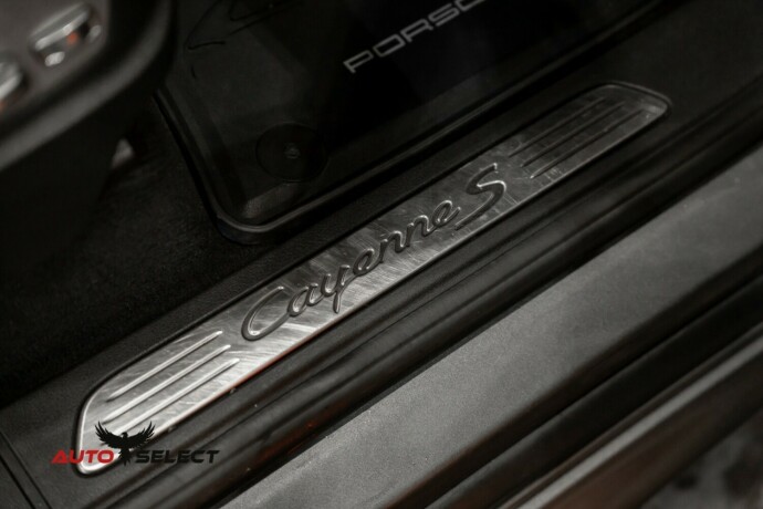 porsche-cayenne-elektrisitetbensin-2016-big-33