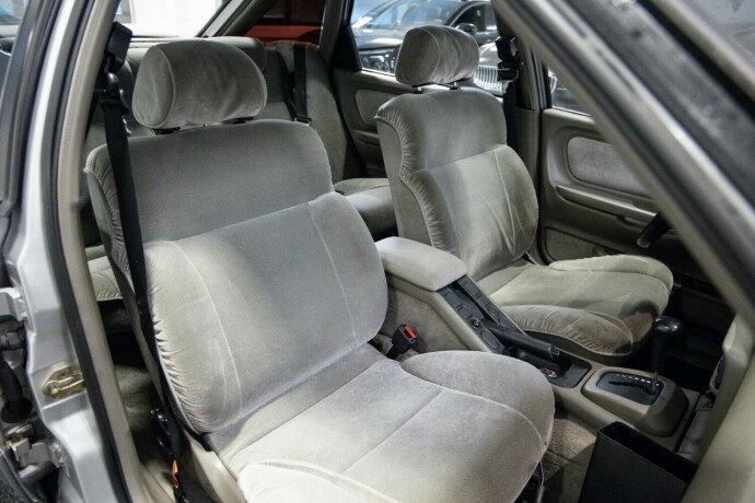 ford-scorpio-bensin-1987-big-9