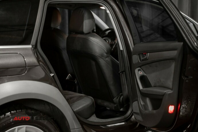 audi-a4-allroad-diesel-2015-big-12