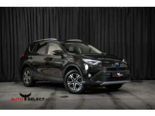 Toyota | RAV4 | Elektrisitet+bensin | 2018