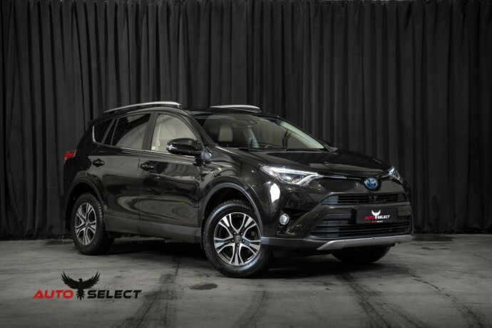 toyota-rav4-elektrisitetbensin-2018-big-0