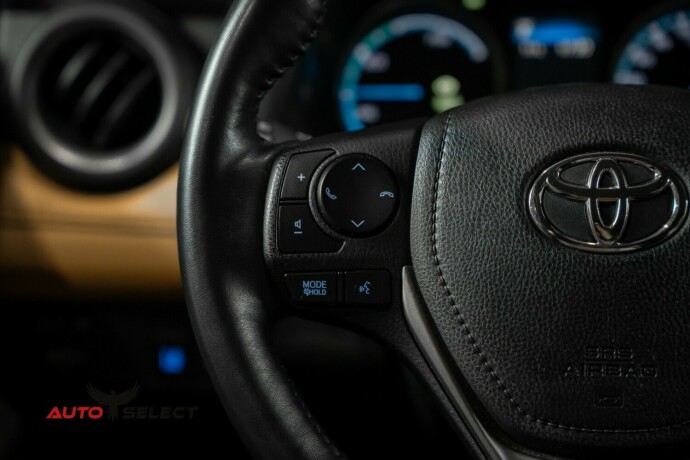 toyota-rav4-elektrisitetbensin-2018-big-30