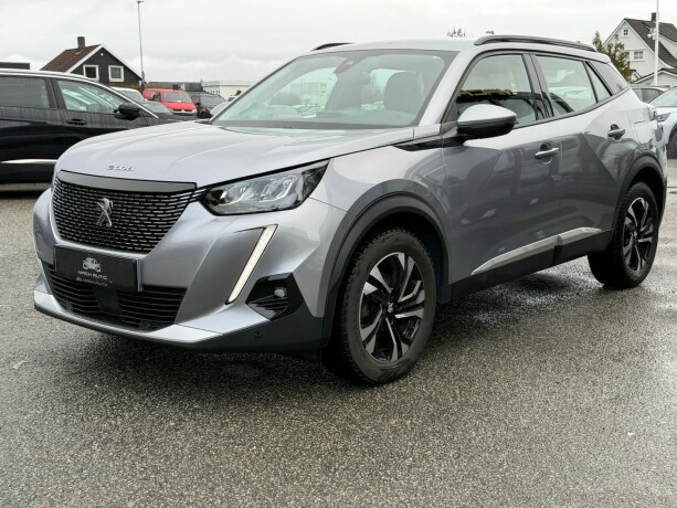 peugeot-2008-bensin-2020-big-0