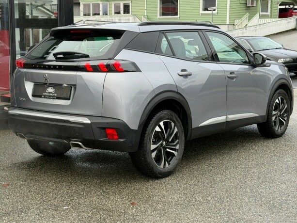 peugeot-2008-bensin-2020-big-4