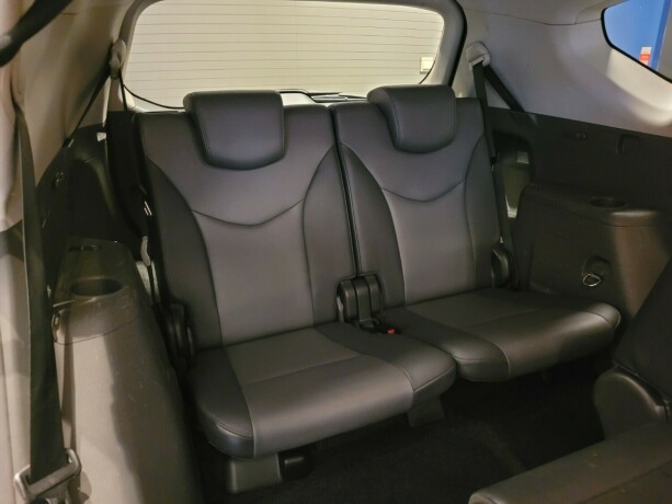 toyota-prius-seven-elektrisitetbensin-2013-big-15