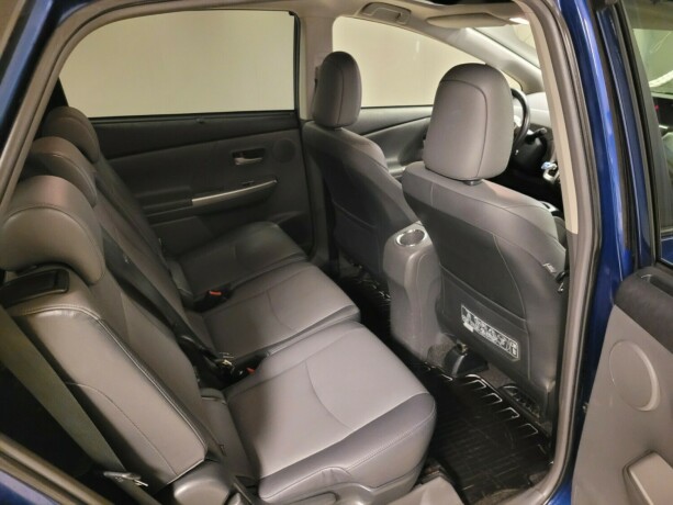 toyota-prius-seven-elektrisitetbensin-2013-big-13