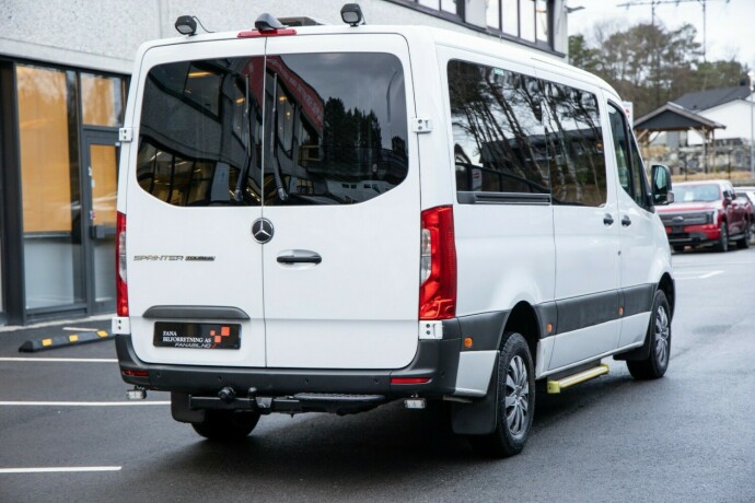 mercedes-benz-sprinter-diesel-2022-big-2