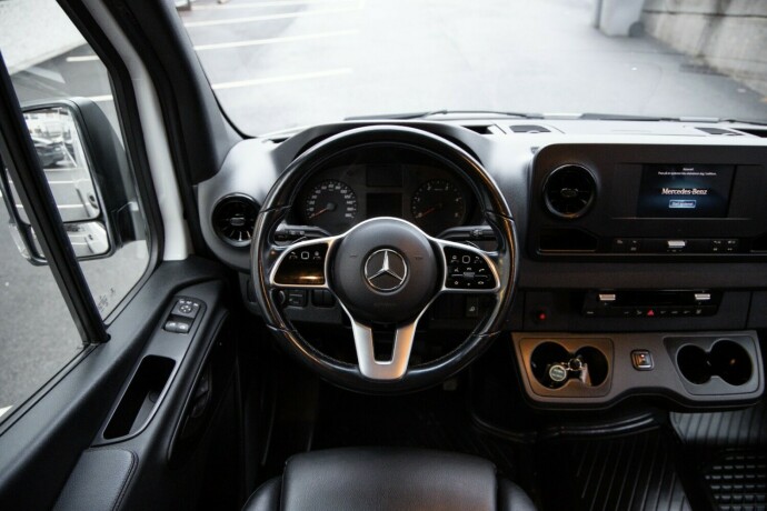 mercedes-benz-sprinter-diesel-2022-big-9