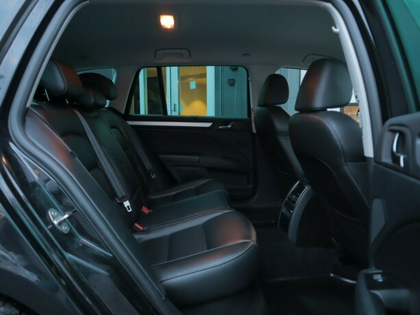 skoda-superb-diesel-2015-big-12