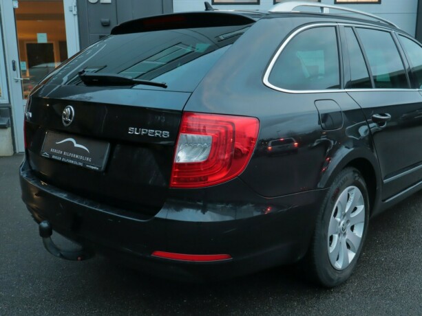 skoda-superb-diesel-2015-big-5