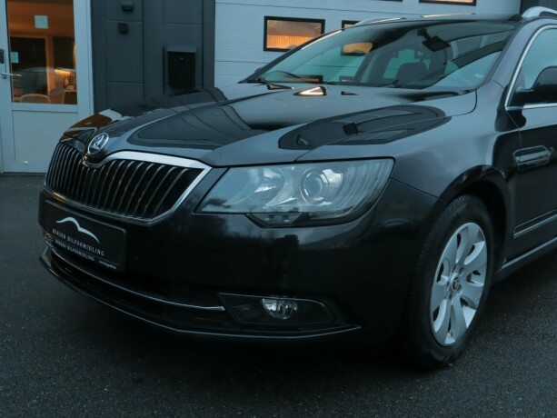 skoda-superb-diesel-2015-big-4