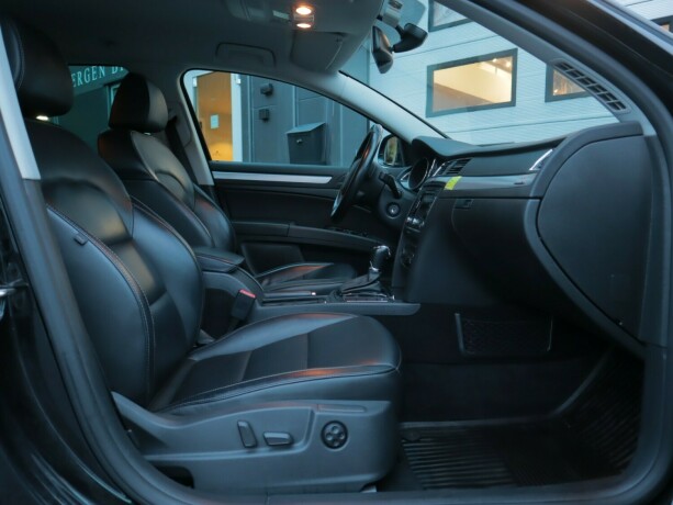 skoda-superb-diesel-2015-big-9