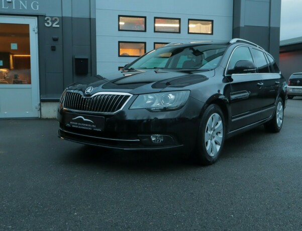 skoda-superb-diesel-2015-big-2