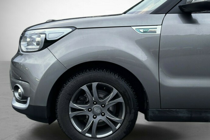 kia-soul-elektrisitet-2015-big-5