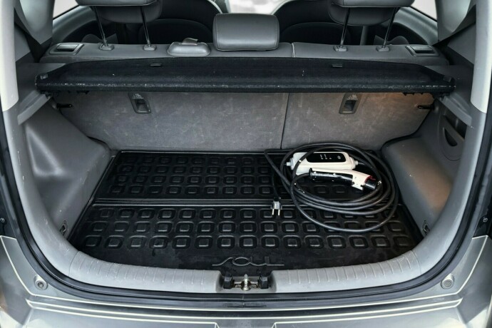 kia-soul-elektrisitet-2015-big-27