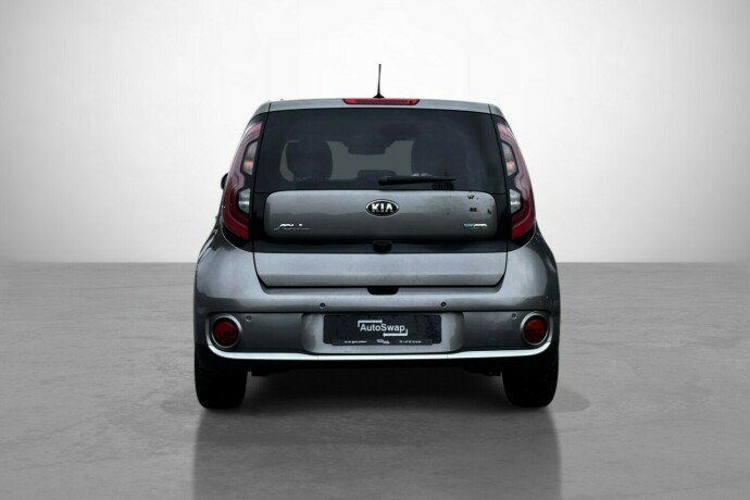 kia-soul-elektrisitet-2015-big-9