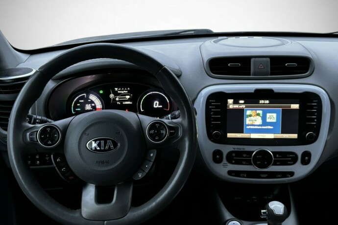 kia-soul-elektrisitet-2015-big-24