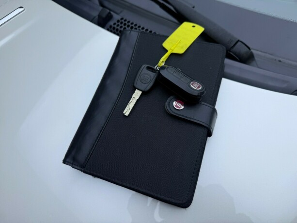 fiat-500-bensin-2010-big-27