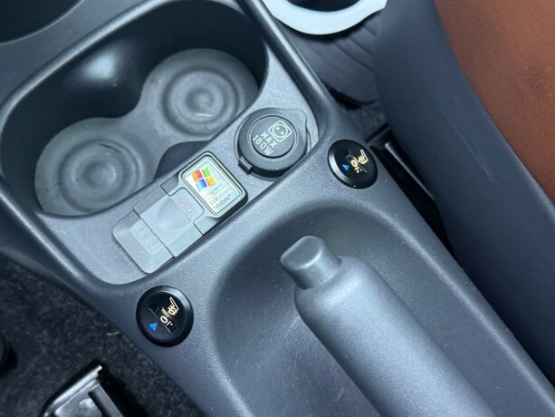 fiat-500-bensin-2010-big-20